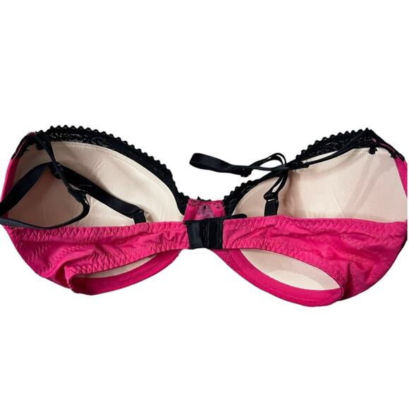 BETSEY JOHNSON Bright pink push up bra Size 34C - Picture 2 of 8